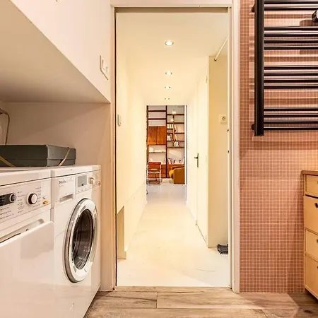 Guestready - Midcentury Maisonette In The 10th